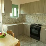 Stamoulis Apartman Ajía Effimía