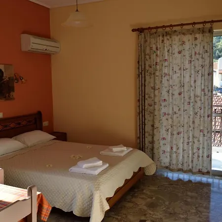 Stamoulis * أيّا إفيميا